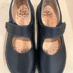 Finn Comfort Shoes Size 39